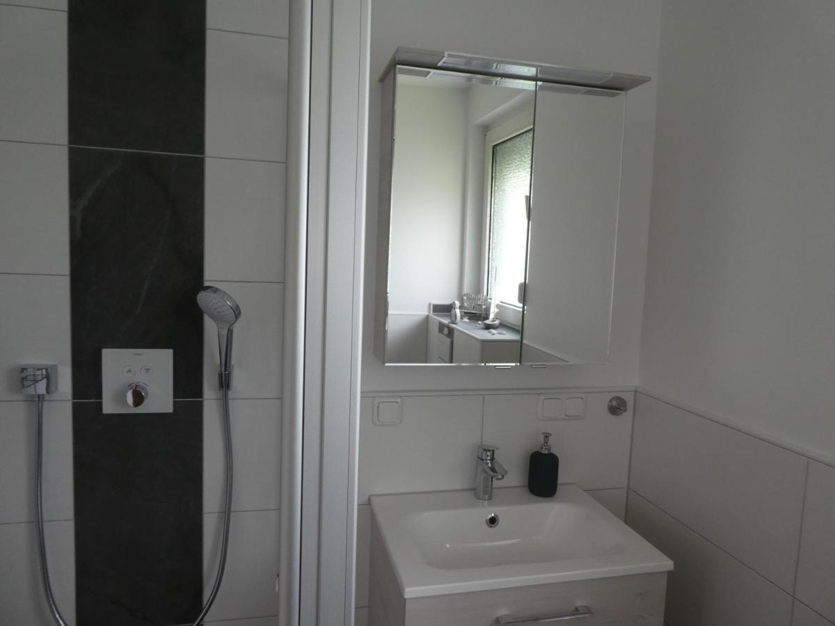 Ferienwohnung Mainz-Weisenau Bagian luar foto